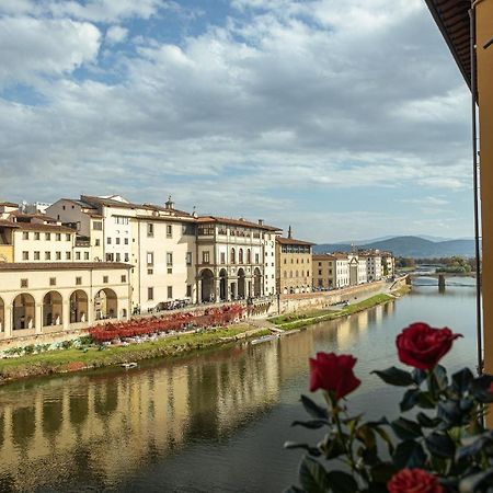 Ponte Vecchio Luxury II Apartment ฟลอเรนซ์ ภายนอก รูปภาพ