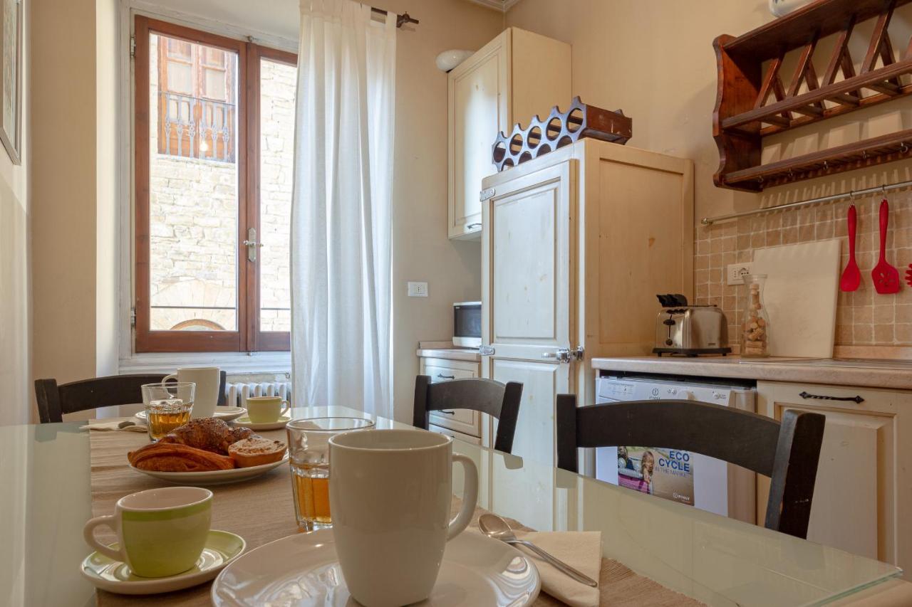 Ponte Vecchio Luxury II Apartment ฟลอเรนซ์ ภายนอก รูปภาพ