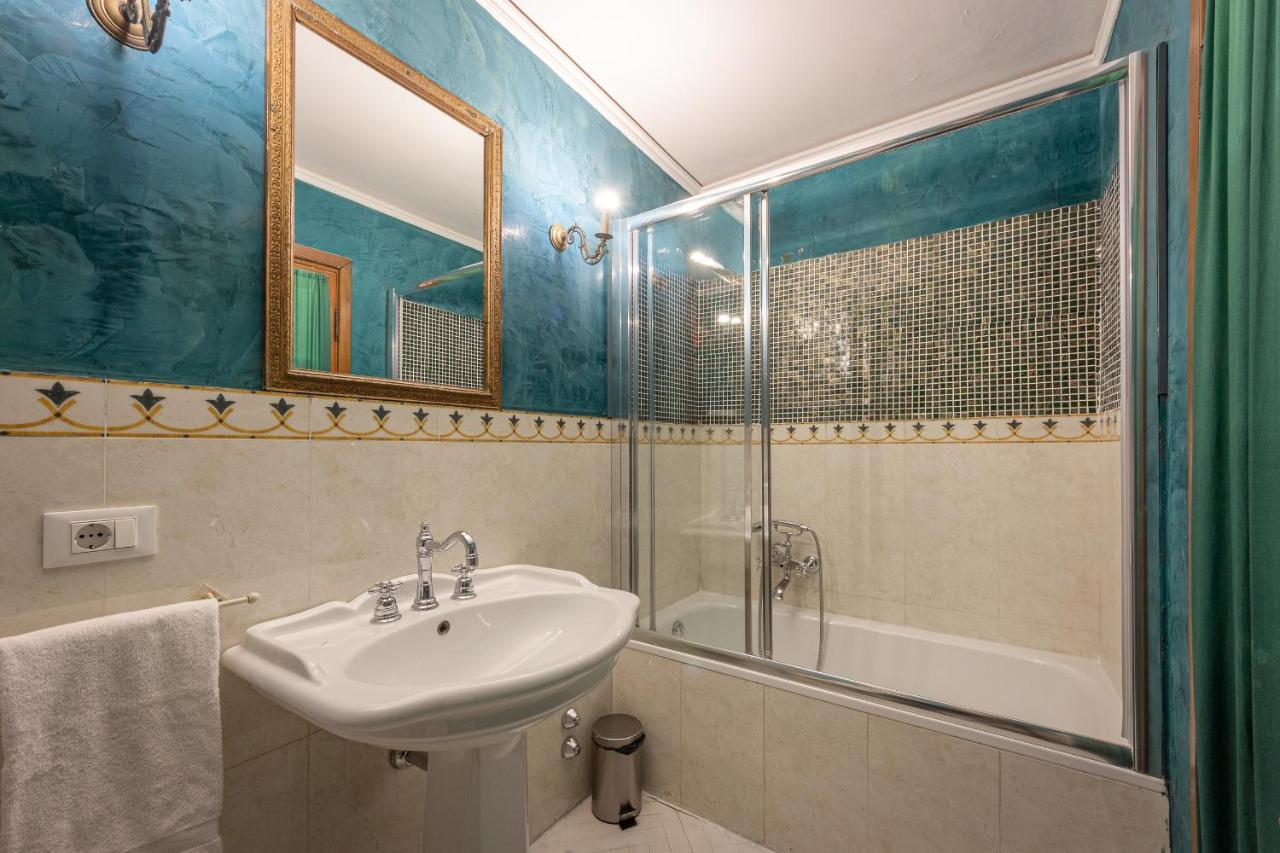 Ponte Vecchio Luxury II Apartment ฟลอเรนซ์ ภายนอก รูปภาพ
